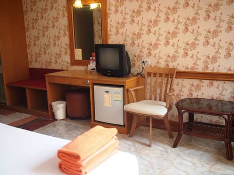Dream Hotel Pattaya — hotel room