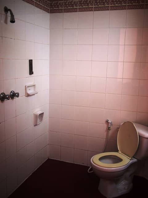 Dream Hotel Pattaya — bathroom