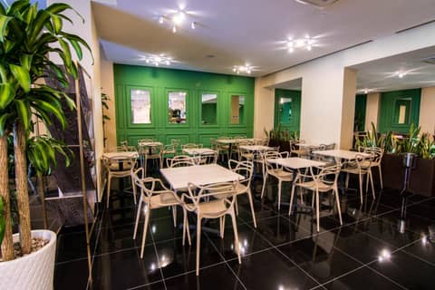 Innfiniti Hotel & Suites — photo 3