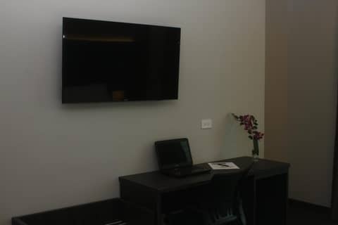 Innfiniti Hotel & Suites — photo 5