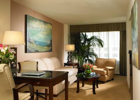 DoubleTree Suites By Hilton Anaheim Resort/Convention Center — photo 3