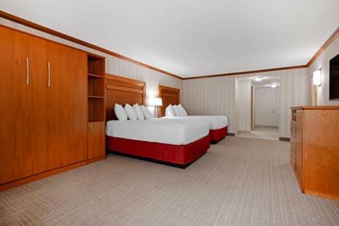 Best Western PLUS Port O'Call Hotel — photo 7