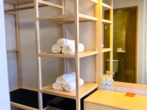 Tom's Cabin Hotel — photo 5
