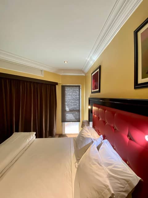 Appart Hôtel Oleandro — hotel room