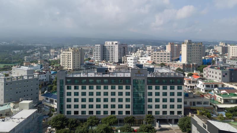 Hotel Winstory — building