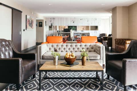 Whitney Peak Hotel Reno, Tapestry Collection by Hilton — photo 9