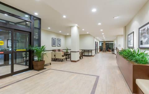 Staybridge Suites Seattle - Fremont by IHG — recepcion & lobby