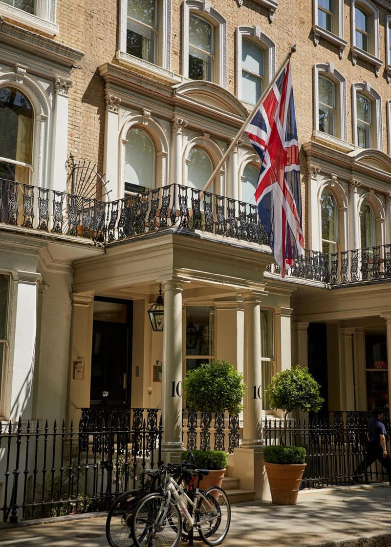 Knightsbridge Hotel, Firmdale Hotels — building