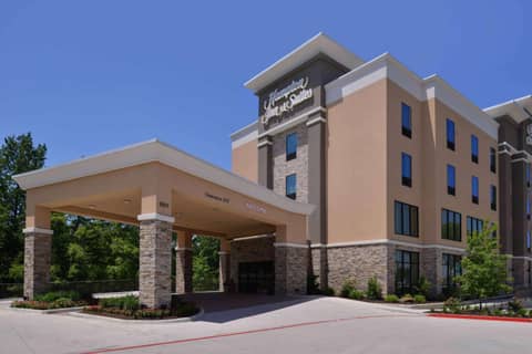 Hampton Inn & Suites Dallas Market Center — photo 8