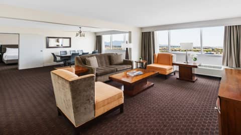 Crowne Plaza Phoenix Airport - PHX by IHG — photo 5