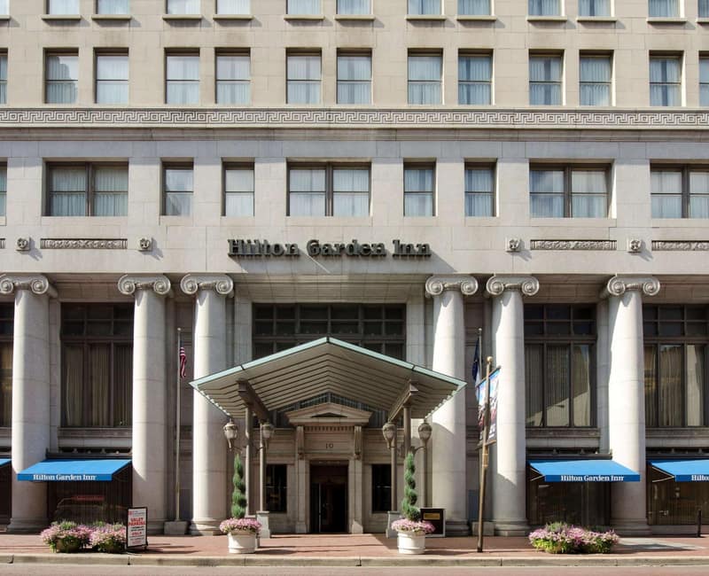 Hilton Garden Inn Indianapolis Downtown — building
