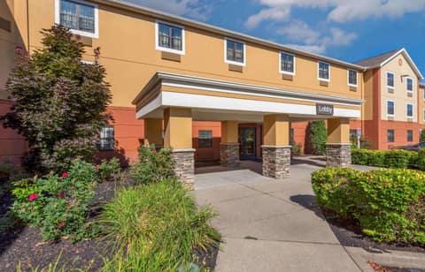 Studio 6 Corporate Extended Stay Buffalo Amherst NY — photo 9