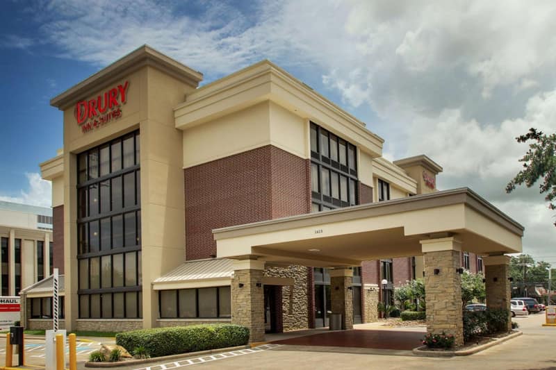 Drury Inn & Suites Houston Galleria — building