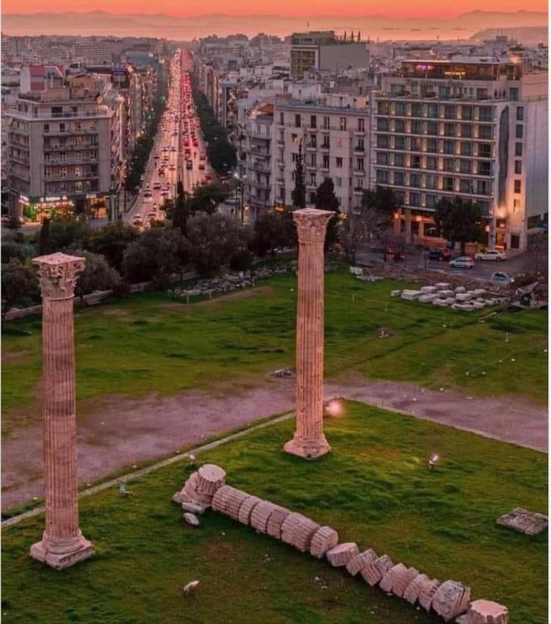 The Athens Gate Hotel — building
