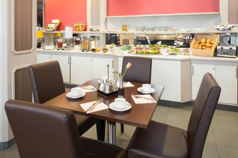 Hotel Munich City — dining