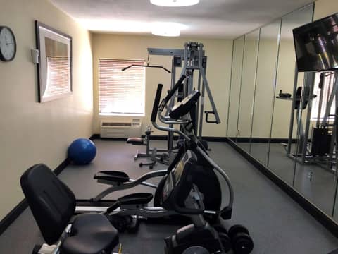 Comfort Inn & Suites Bradenton North I-75 — photo 3