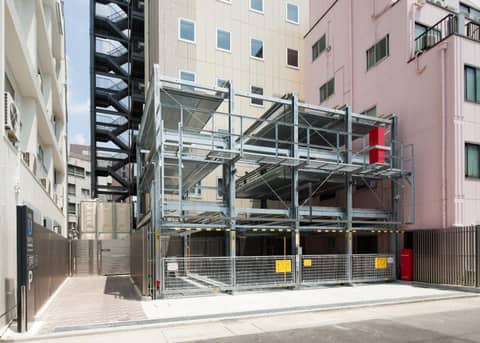 Via Inn Nagoya Shinkansenguchi — parking