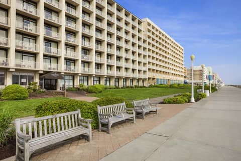 Country Inn & Suites by Radisson, Virginia Beach Oceanfront — photo 3