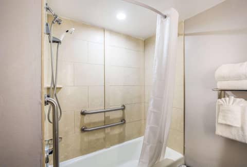 Country Inn & Suites by Radisson, Virginia Beach Oceanfront — photo 5