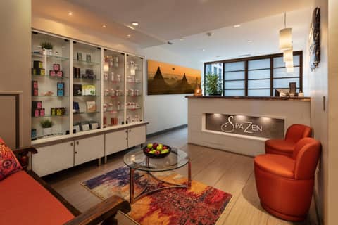 Executive Hotel Cosmopolitan Toronto — recepcion & lobby