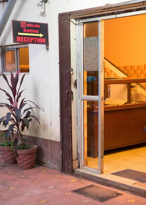Hotel Orfil — recepcion & lobby