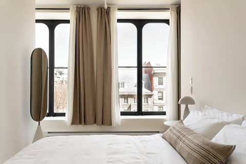 Maison Place Jacques-Cartier by Luxury In Transit — photo 5
