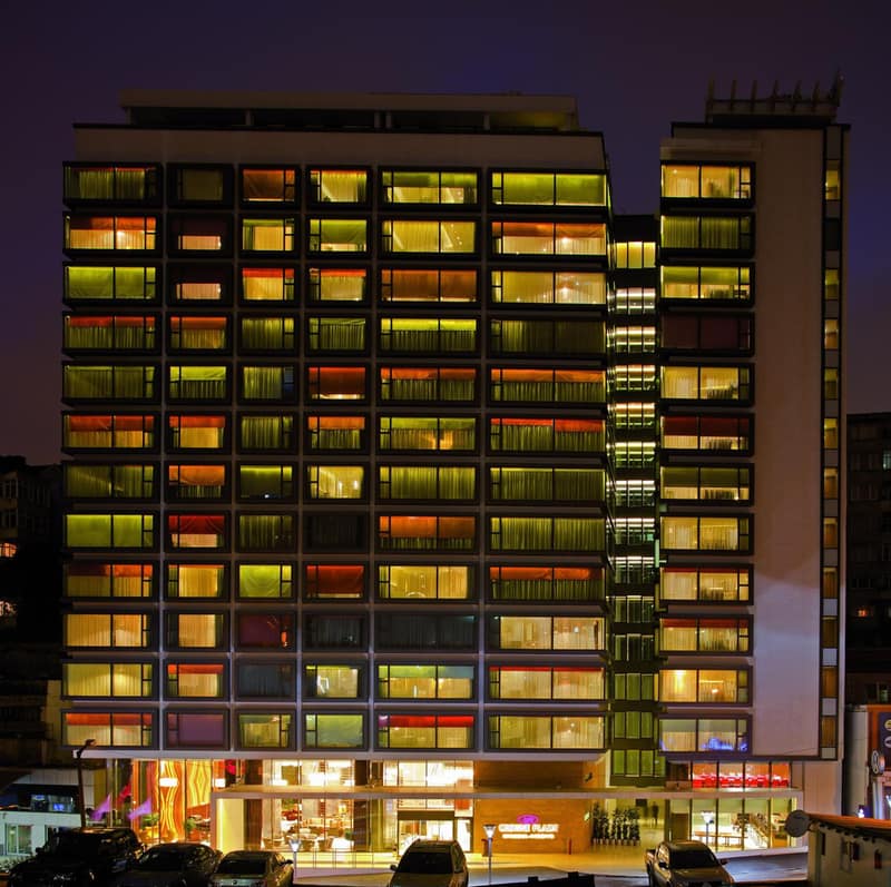 Crowne Plaza Istanbul Harbiye by IHG — building