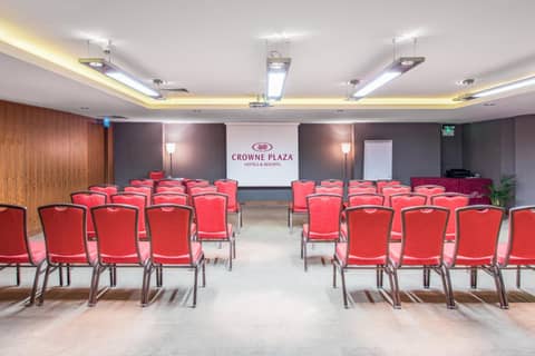 Crowne Plaza Istanbul Harbiye by IHG — photo 9