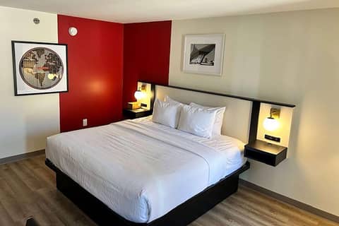 Ramada by Wyndham Milwaukee — photo 7