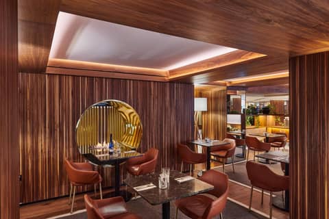 The Level at Meliá White House — restaurant
