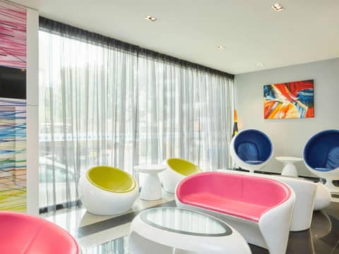 ibis budget Singapore Imperial — lounge