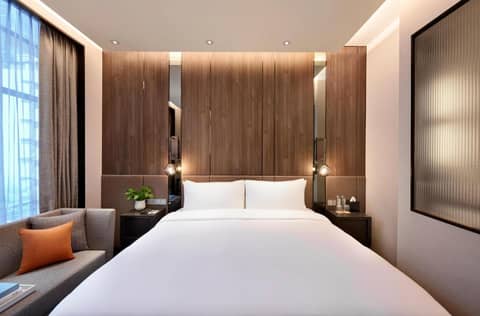 Amara Singapore — hotel room