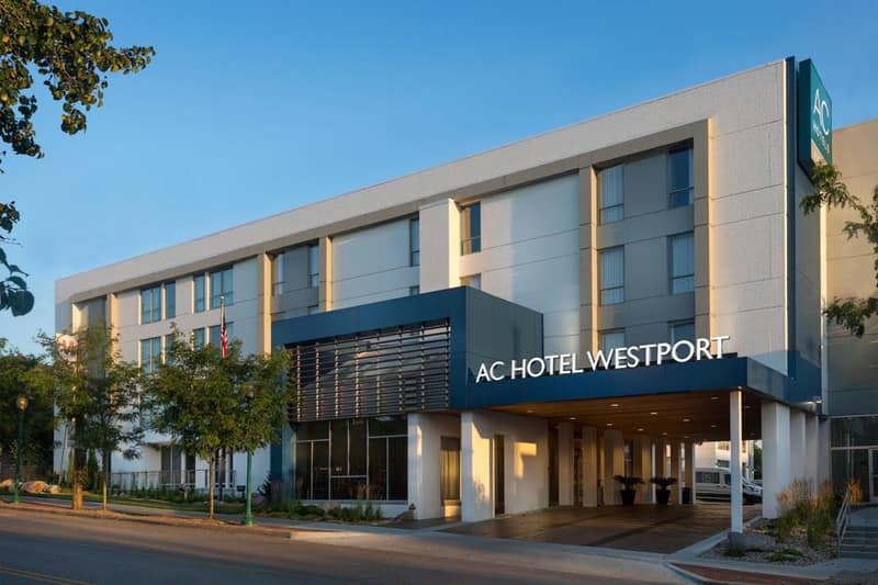 AC Hotel Kansas City Plaza — building