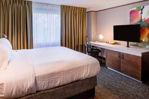 Hilton Garden Inn Detroit Southfield — photo 2