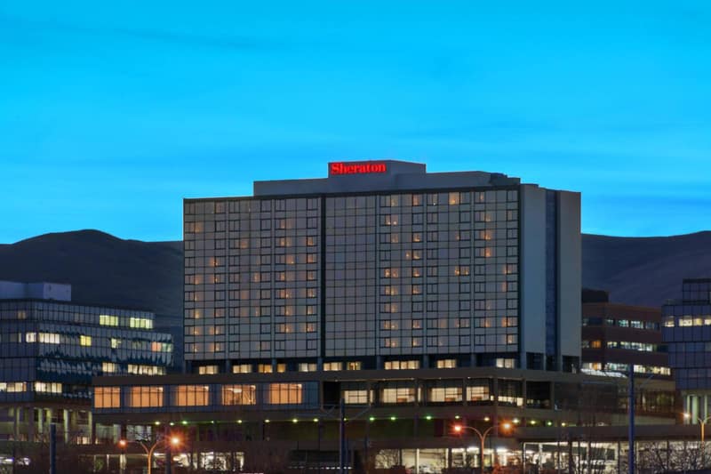 Sheraton Denver West Hotel — building
