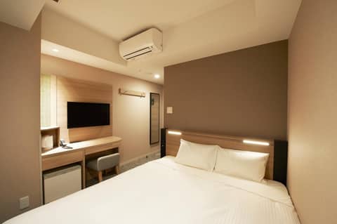 Sotetsu Fresa Inn Tokyo Kanda — hotel room