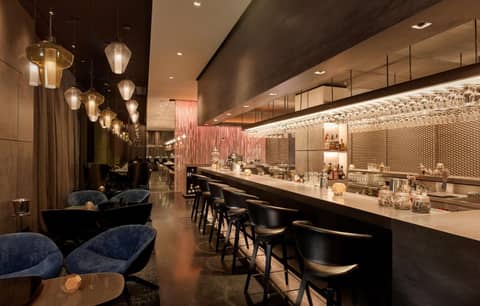 Park Plaza London Waterloo — bar