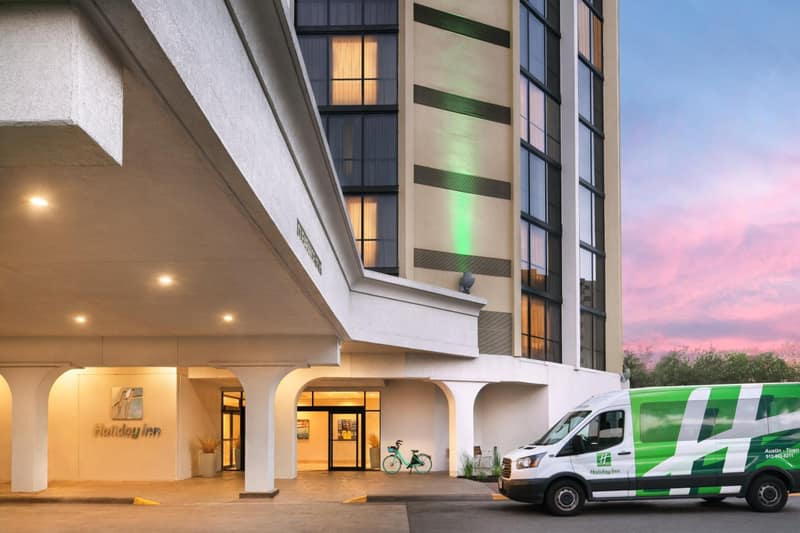 Holiday Inn Austin -Town Lake by IHG — building