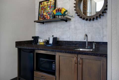 Hampton Inn and Suites Austin University Capitol — photo 2
