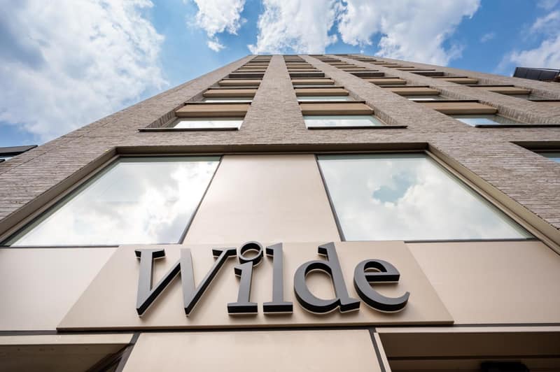 Wilde Aparthotels London Aldgate Tower Bridge — building