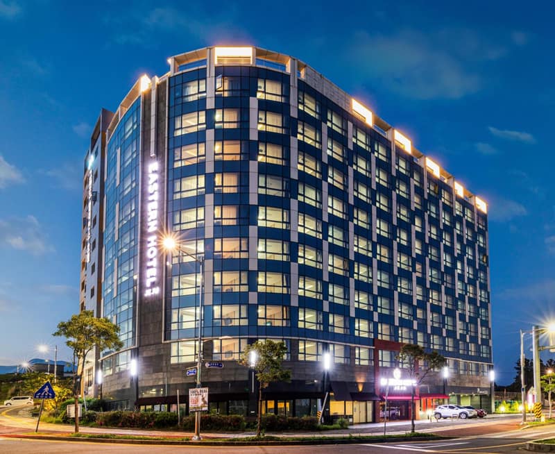 Eastern Hotel Jeju — building