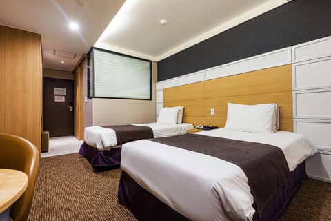 Eastern Hotel Jeju — photo 4