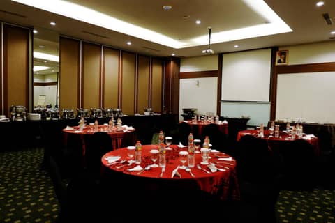 The New Atrium Hotel Yogyakarta — photo 3