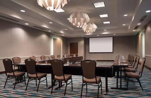 Hilton Garden Inn Denver/Cherry Creek — photo 7