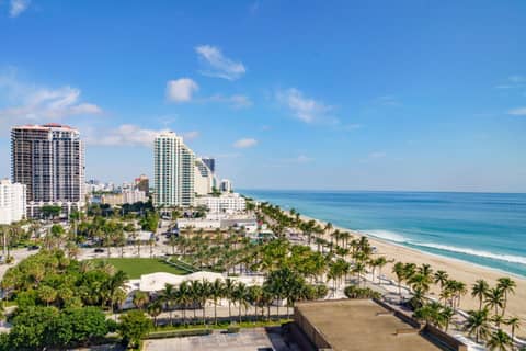 Courtyard by Marriott Oceanside Fort Lauderdale Beach — photo 8