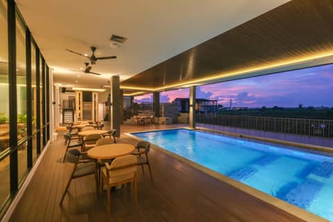ValStar Hotel Canggu — recepcion & lobby