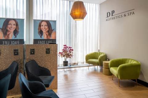 Crowne Plaza London - Docklands by IHG — hotel reception