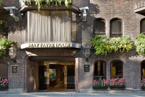 Mayfair House — building