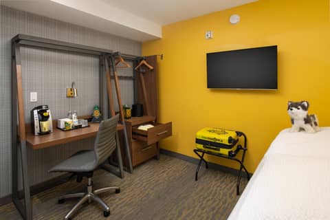 Hotel Z - Gaslamp San Diego — photo 3