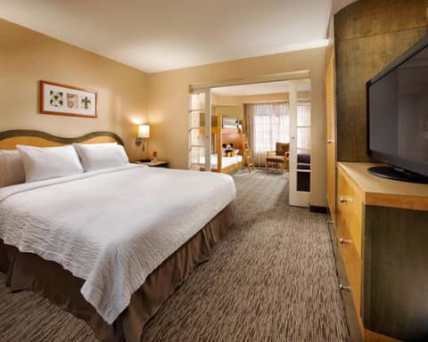 Anaheim Portofino Inn & Suites — photo 3